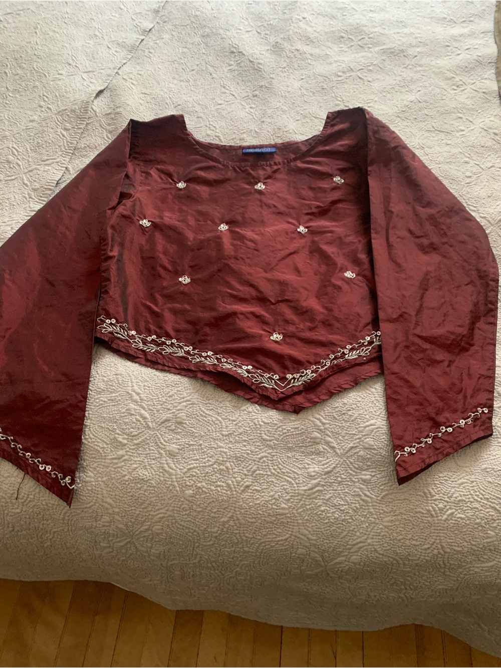 Embroidered Burgundy Square-Neck Long-Sleeve Top. Thai silk with diamonds